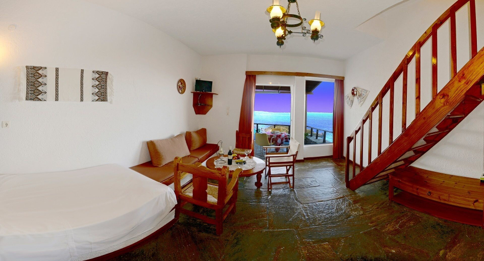 Bedroom 5, Kounenos Apartments, Crete
