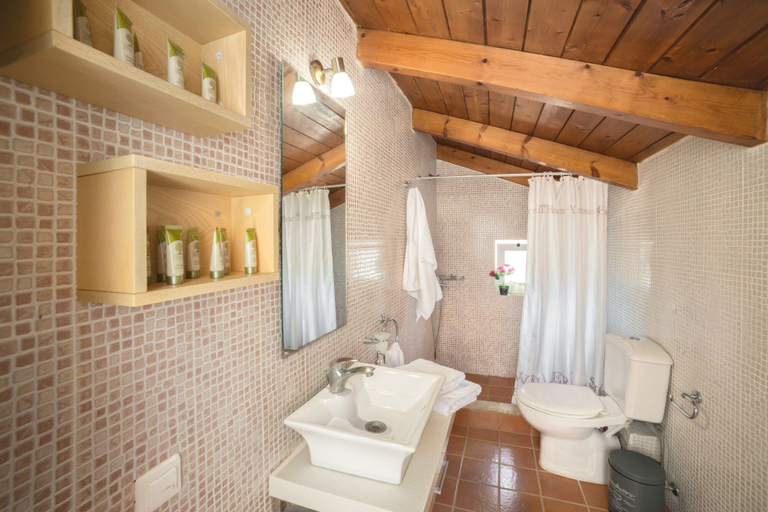 Bathroom 3, Villa Provenza, Ionian Islands