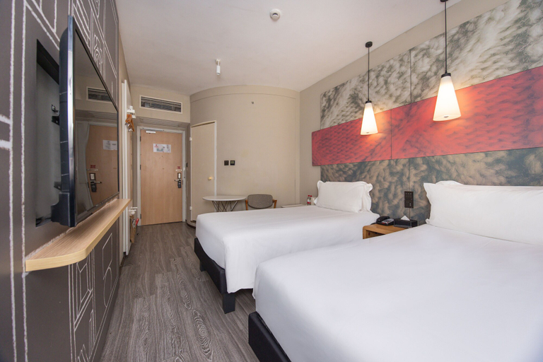 Bedroom 3, ibis Shanghai Lianyang, Shanghai
