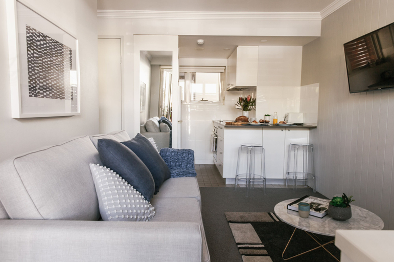 Others 5, The Blenheim Randwick, Sydney