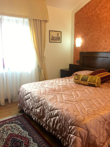 Bedroom 2, Hotel al Brunello di Montalcino, Siena