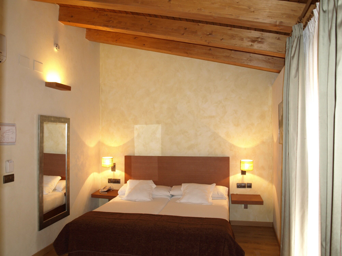 Bedroom 3, Hotel Las Leyendas, Ávila