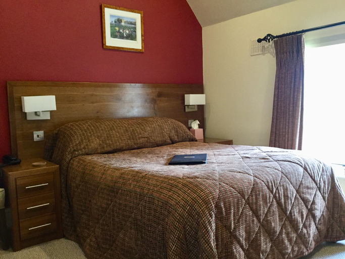 Bedroom 2, Castle of Comfort Hotel & Restaurant, Somerset