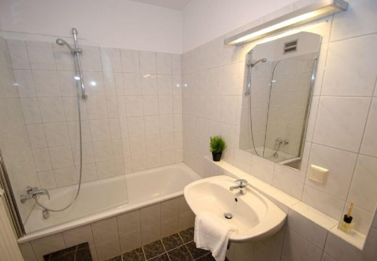 Bathroom 4, Apartment Summer & Winter Fun I, Zell am See