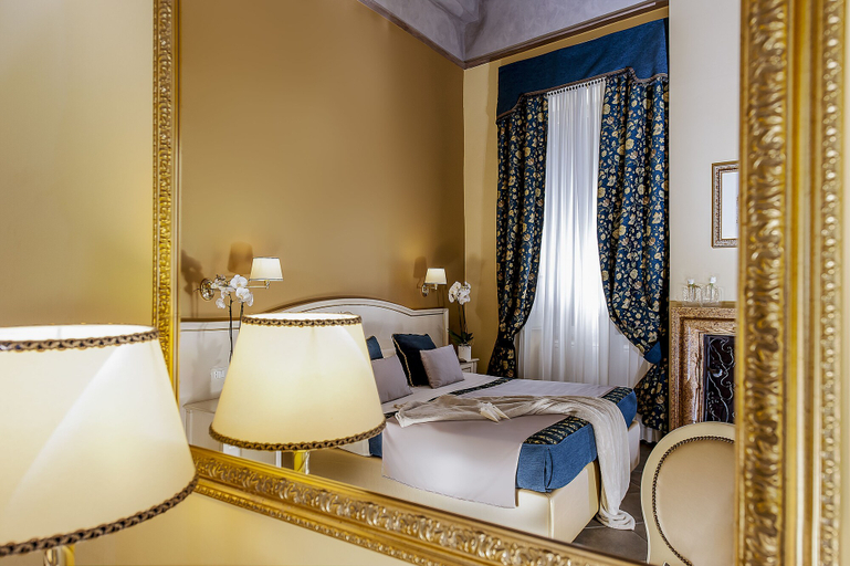 Bedroom 4, Dimora degli Dei, Rome