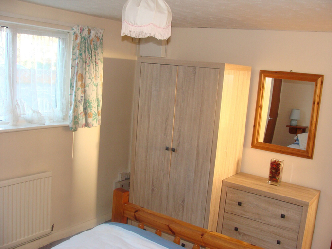 Bedroom 2, 16 The Boathouse, RYE, East Sussex