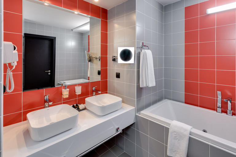 Bathroom 3, Vega Izmailovo Hotel, Eastern