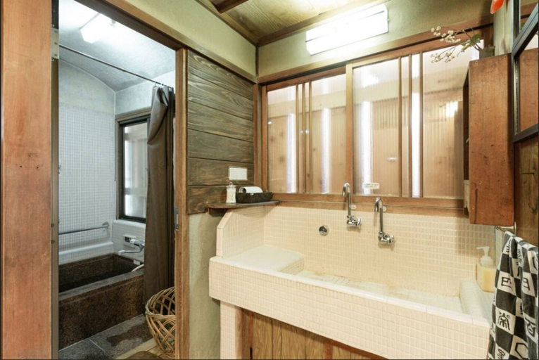 Bathroom 5, Guesthouse Koiya, Kyoto