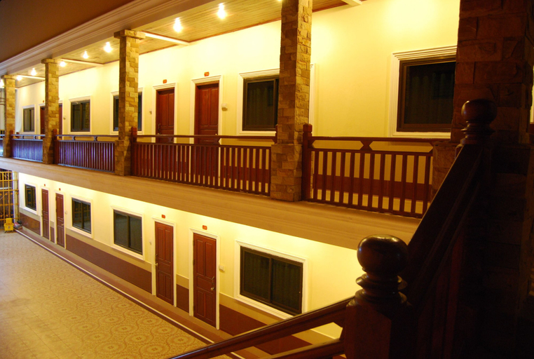 Others 5, Sengkeo Hotel, Vientiane