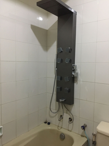 Bathroom 4, Hotel Palapa, Banyumas