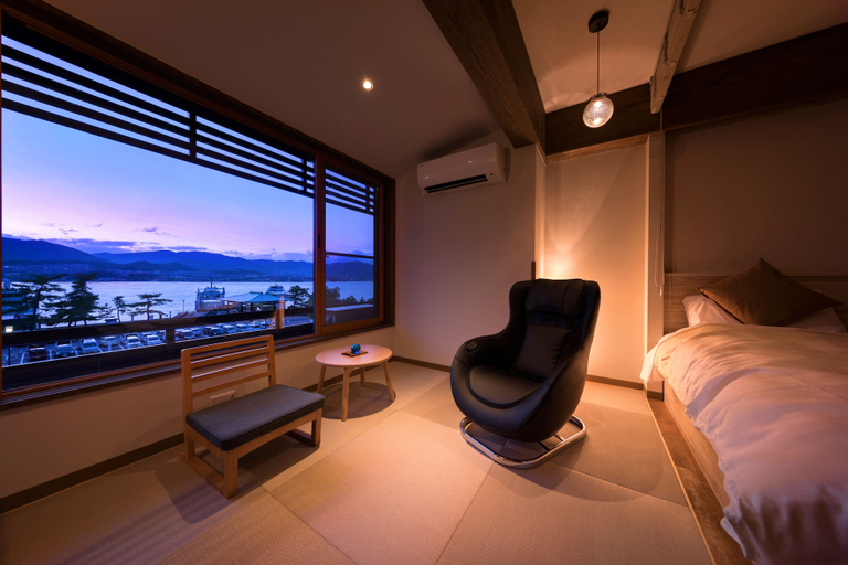Bedroom 1, Hotel Miyajima Villa, Hatsukaichi