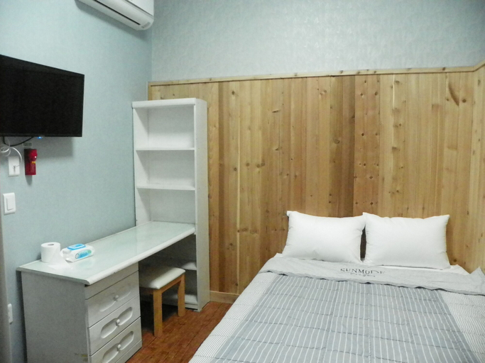 Bedroom 3, Feliz Casa Guest House, Jung