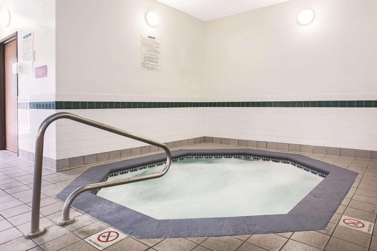 Sport & Beauty 5, La Quinta Inn by Wyndham Olympia - Lacey, Thurston