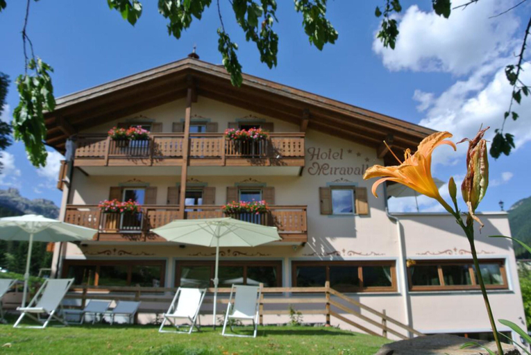 Exterior & Views 2, Hotel Miravalle, Trento