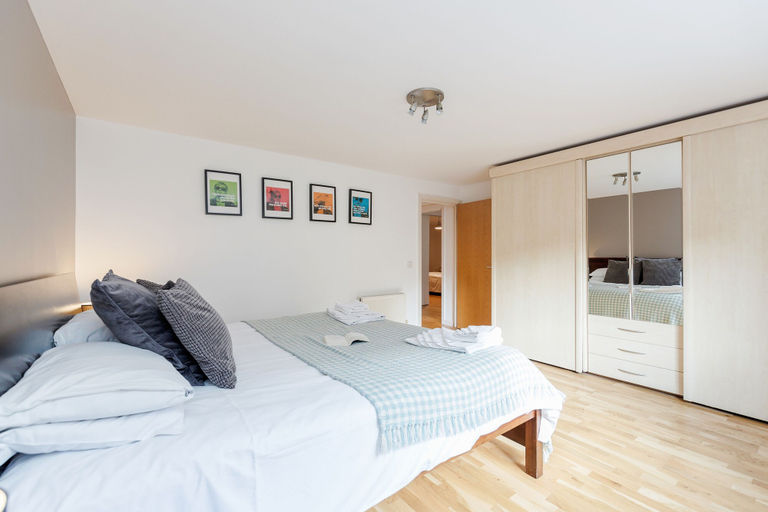 Bedroom 2, The Bateman's Shoreditch 2 Bed Flat by BaseToGo, London