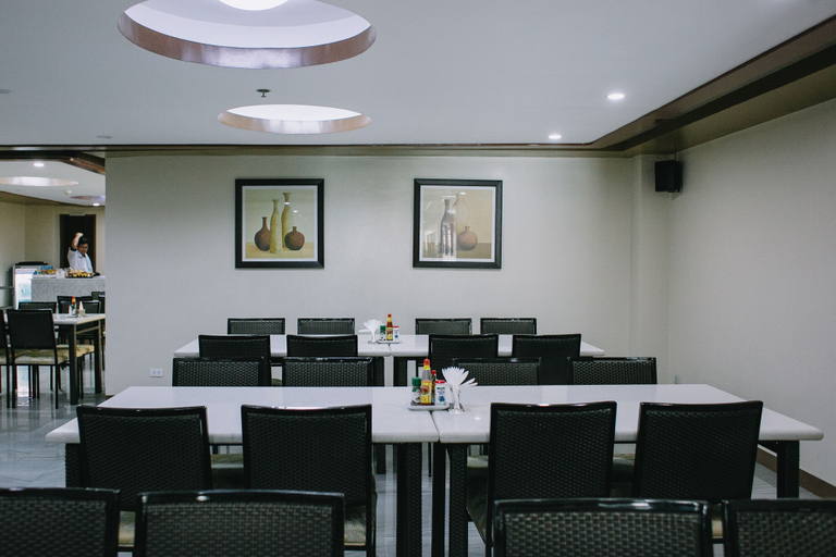 Food & Drinks 5, Leope Hotel, Mandaue City