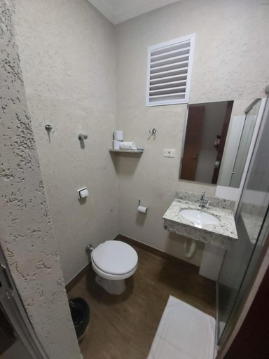Bathroom 4, Hotel Astória, Maringá