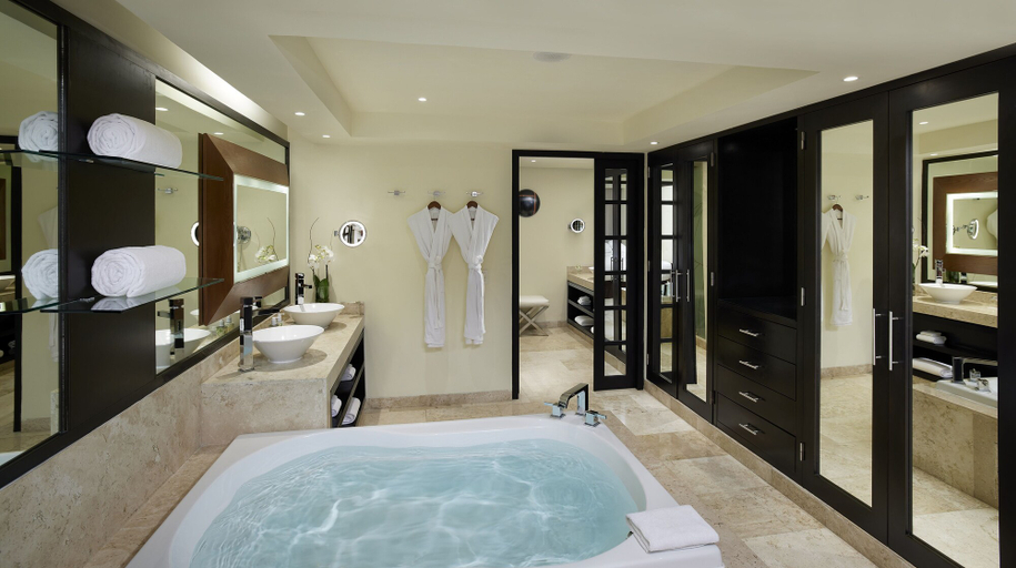 Bathroom 5, Paradisus Playa del Carmen – Riviera Maya - All Inclusive, Cozumel