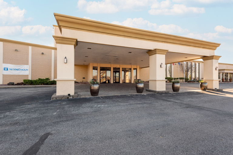 Exterior & Views 2, Wyndham Omaha / West Dodge, Douglas