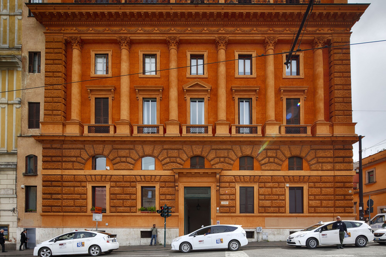 Exterior & Views 2, N° 9 Colosseo, Rome