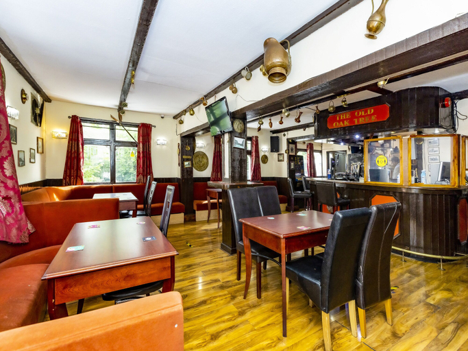 Food & Drinks 5, Old Oak Tree Inn, London
