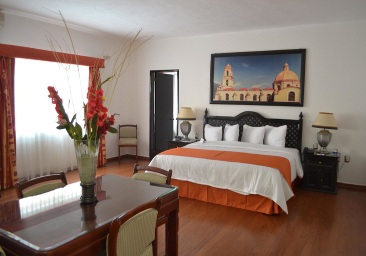 Bedroom 3, Mision Orizaba, Río Blanco