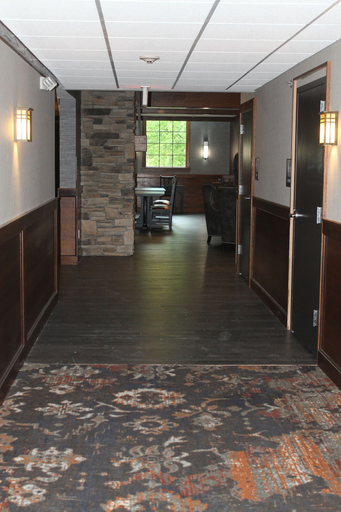 Others 5, The Craftsman Inn & Suites, Onondaga
