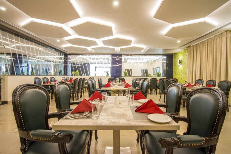 Food & Drinks 5, Mantris Hotel, Visakhapatnam