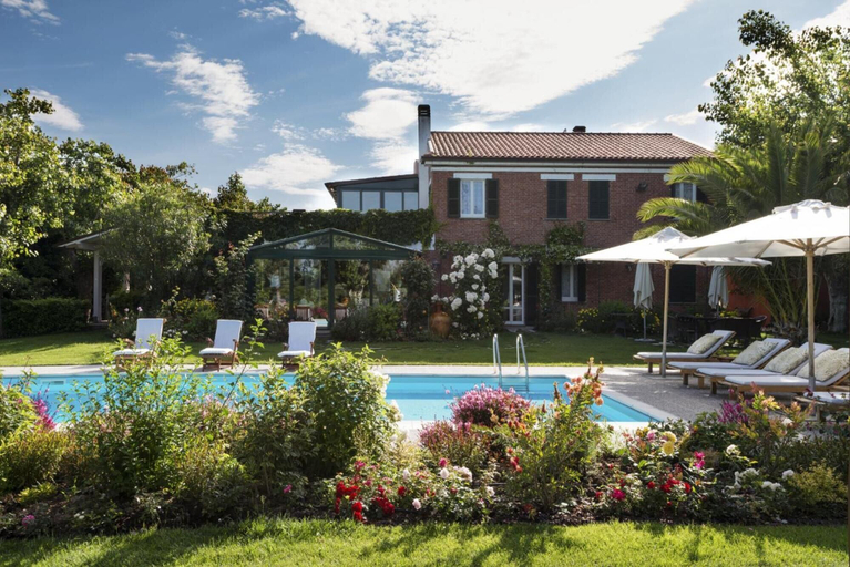 Sport & Beauty 4, Villa Mirella Beach, Fermo