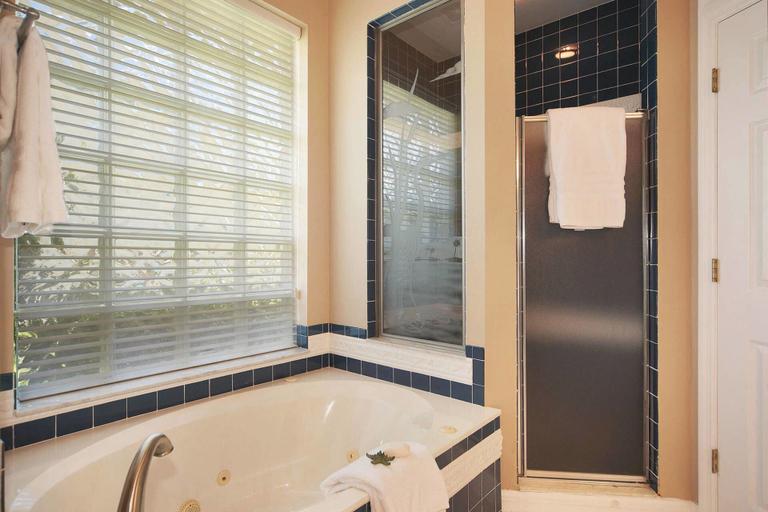 Bathroom 3, House Bethany by Vacationhit, Lee