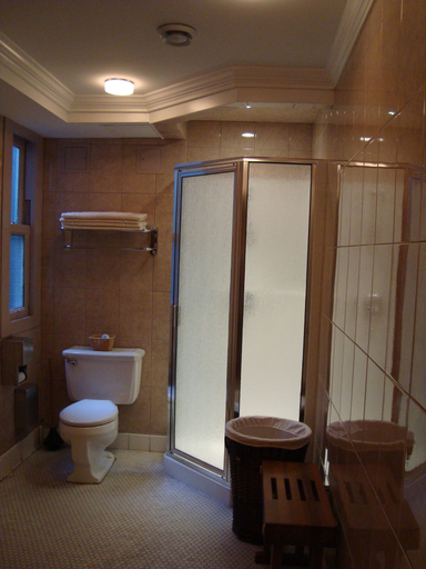 Bathroom 4, Kingston Hotel, Greater Vancouver