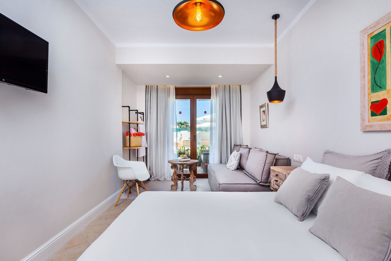 Bedroom 3, Hesperides Hotel, Central Macedonia