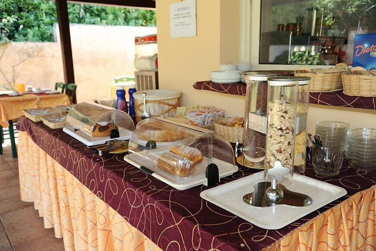 Food & Drinks 5, Hotel Anselmi, Livorno