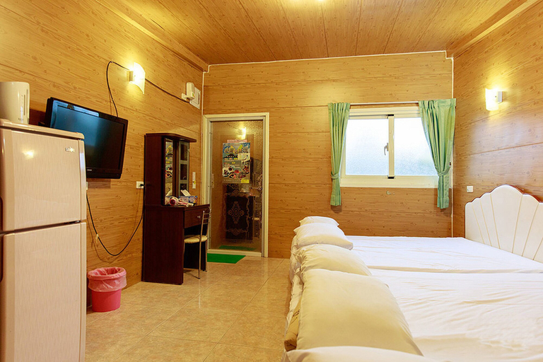Bedroom 3, Kenting Dajianshan Wilderness Bungalow, Pingtung
