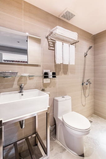Bathroom 4, RF Hotel - Lin Sen, Taipei City