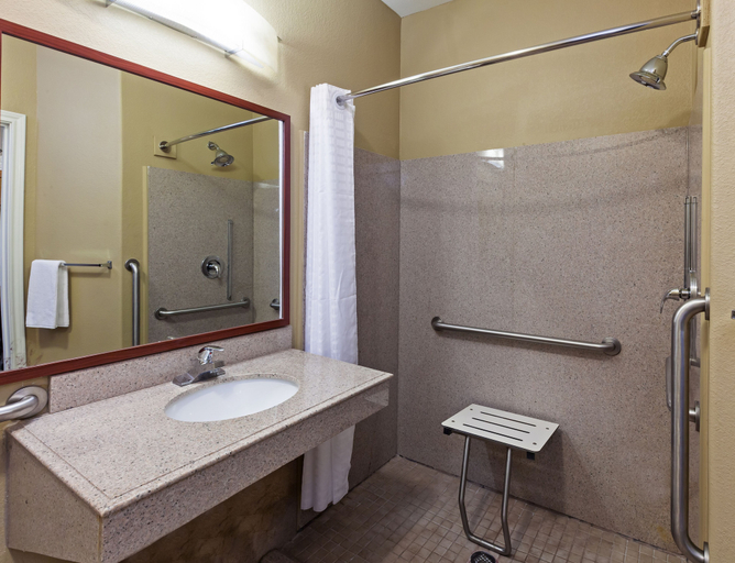 Bathroom 4, Candlewood Suites TEXAS CITY, Galveston