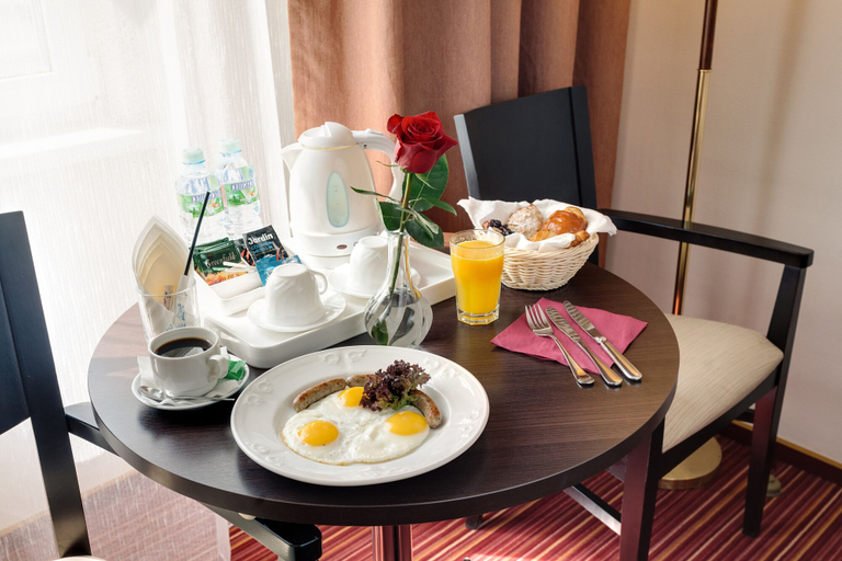 Food & Drinks 5, Vega Izmailovo Hotel, Eastern