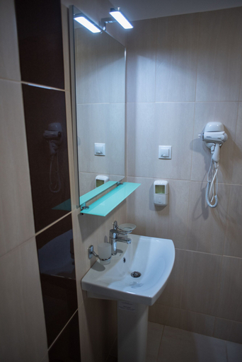 Bathroom 3, Hotel Marea Neagra, Sinaia