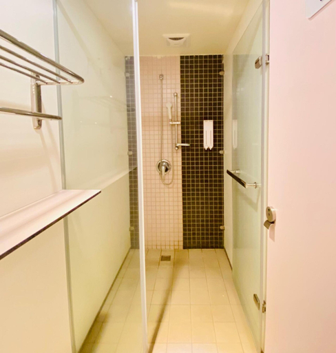 Bathroom 5, Heybear Capsule Hotel, New Taipei City