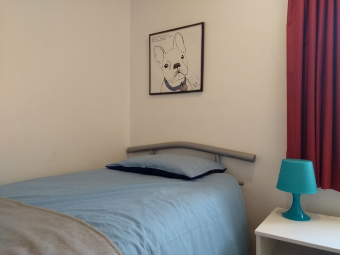 Bedroom 3, Belfast City Central by BHR Apartments, Belfast