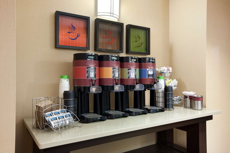 Food & Drinks 5, Hampton Inn Slidell, Saint Tammany