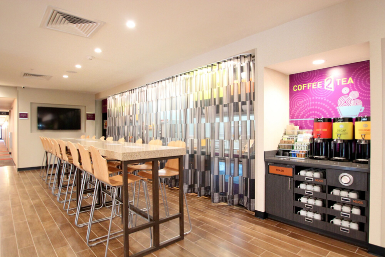 Food & Drinks 4, Home2 Suites by Hilton Oklahoma City Yukon, Canadian