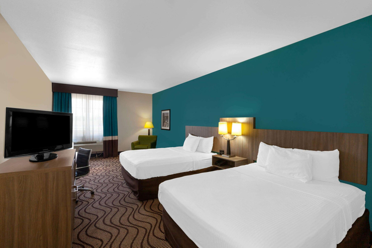 Bedroom 3, La Quinta Inn & Suites by Wyndham Midland North, Midland