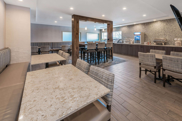 Food & Drinks 5, La Quinta Inn & Suites by Wyndham Bozeman, Gallatin