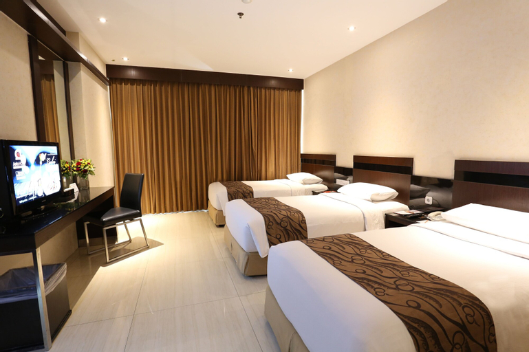 Bedroom 5, Aria Gajayana Hotel, Malang