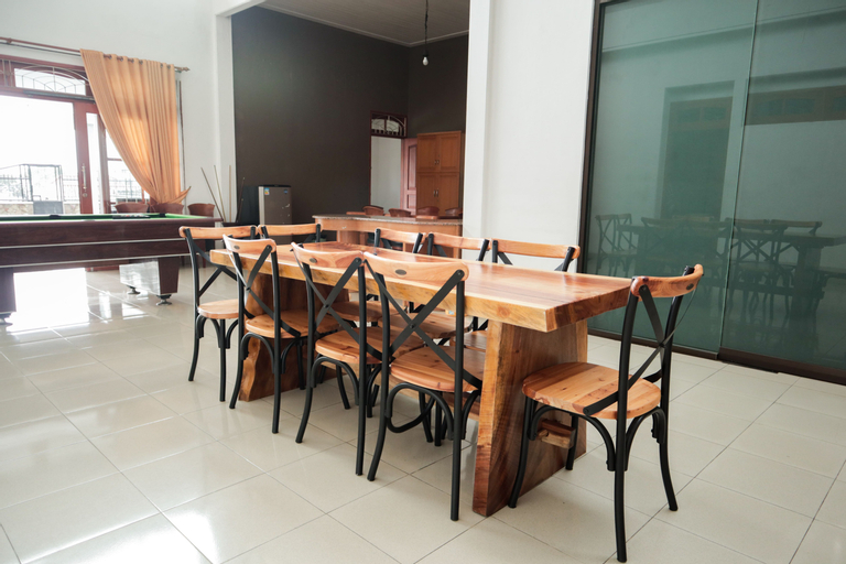 Food & Drinks, Villa Gita, Malang