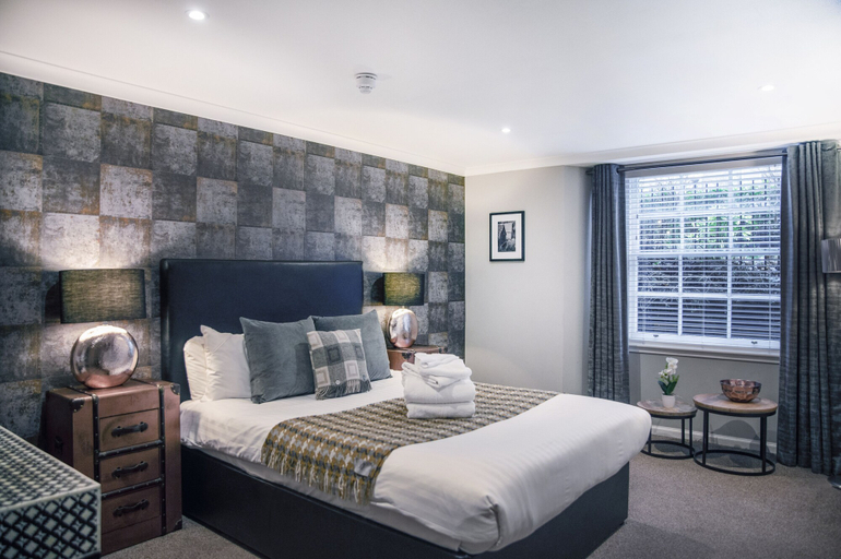 Bedroom 3, Allan Park, Stirling
