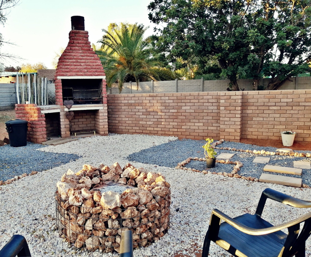 Others 5, Ambiente Budget Accommodation, Siyanda