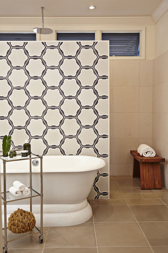 Bathroom 5, The Island House