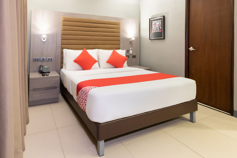 Bedroom 3, Solace Hote, Makati City